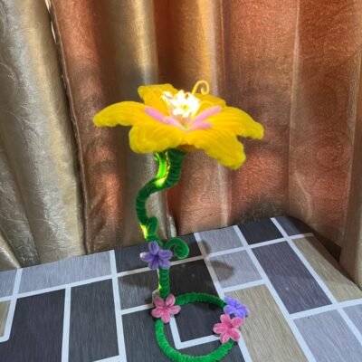 yellow Mini Tangled