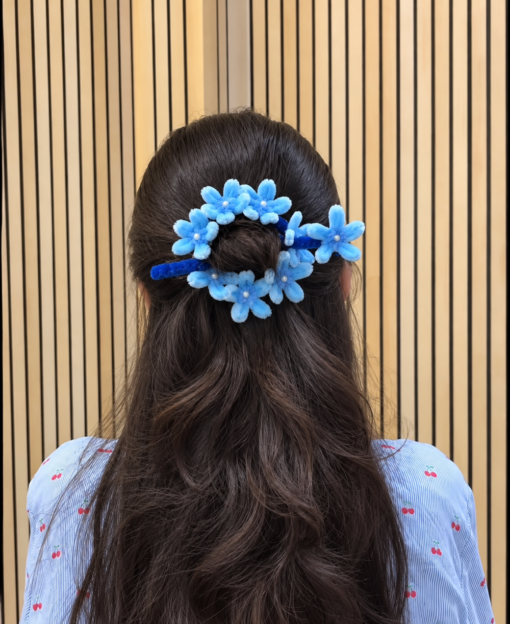 Daisy Bun Hair Clip
