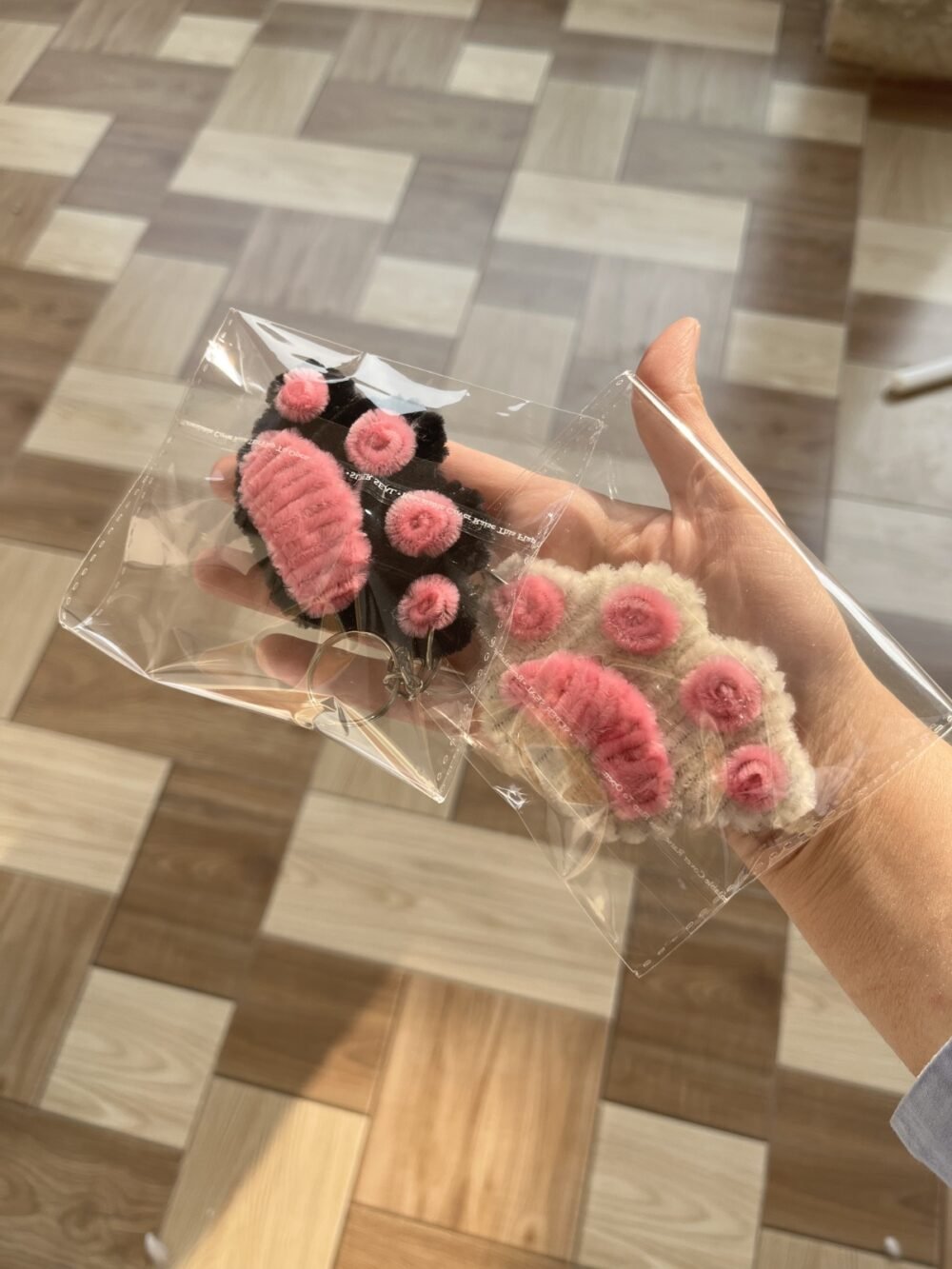 Cat Paw