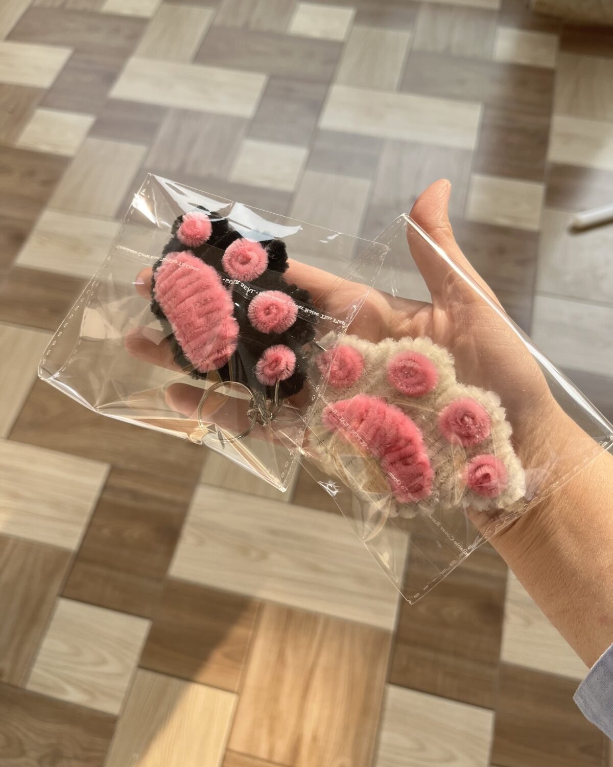 Cat Paw